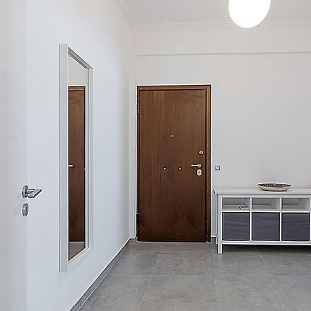Spacious Two Bedroom Apartment In Central Location Athen Eksteriør bilde