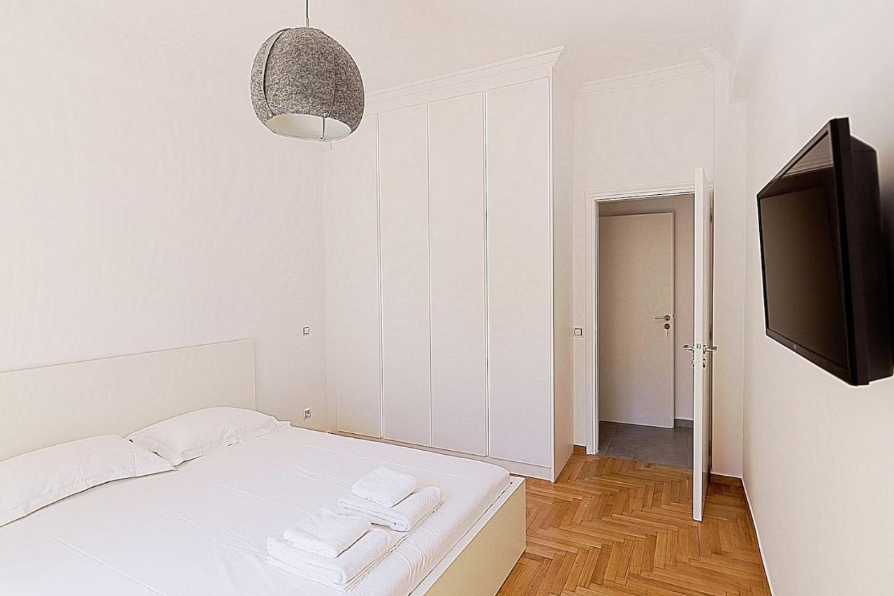 Spacious Two Bedroom Apartment In Central Location Athen Eksteriør bilde