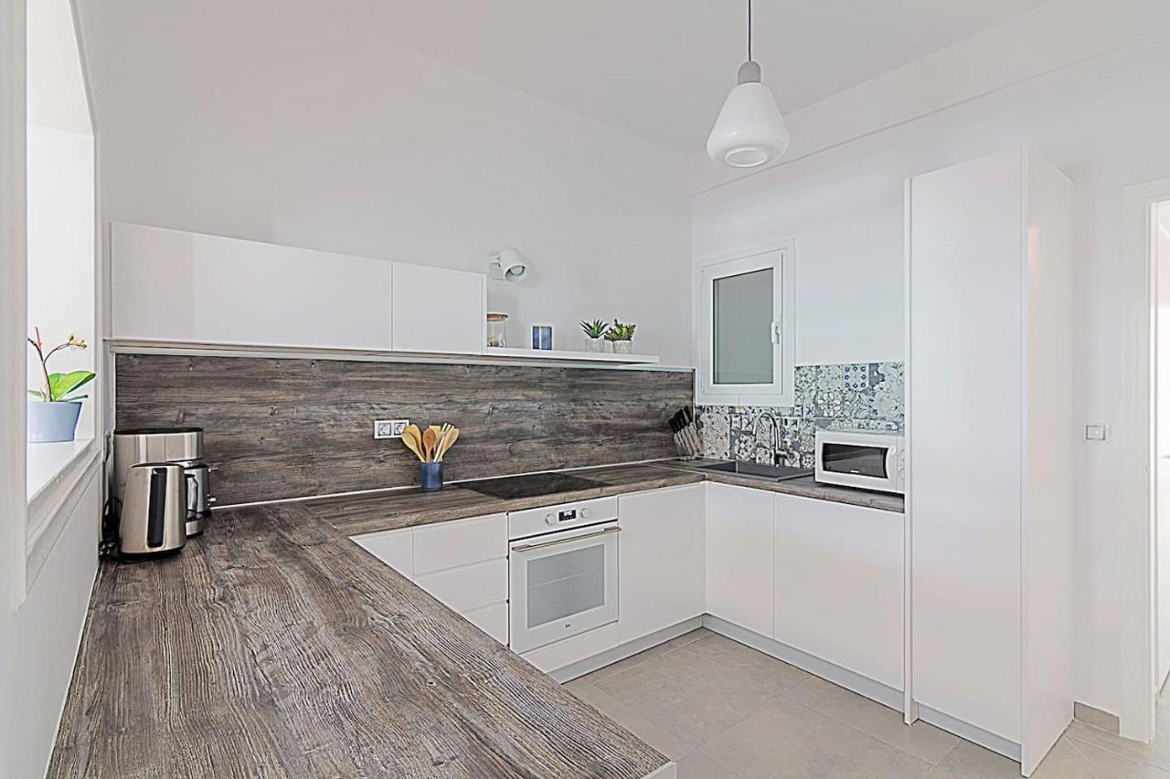 Spacious Two Bedroom Apartment In Central Location Athen Eksteriør bilde