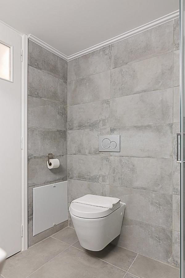 Spacious Two Bedroom Apartment In Central Location Athen Eksteriør bilde