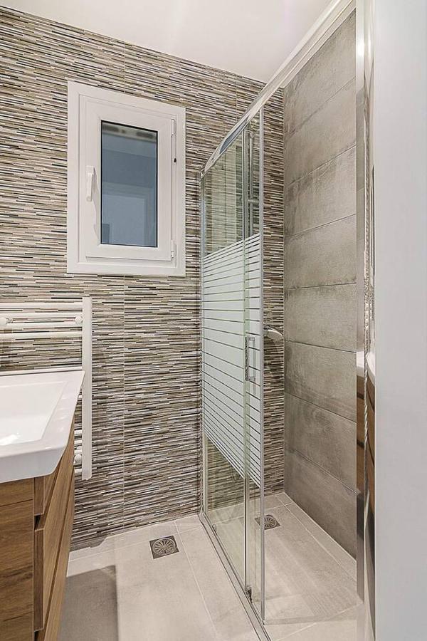 Spacious Two Bedroom Apartment In Central Location Athen Eksteriør bilde
