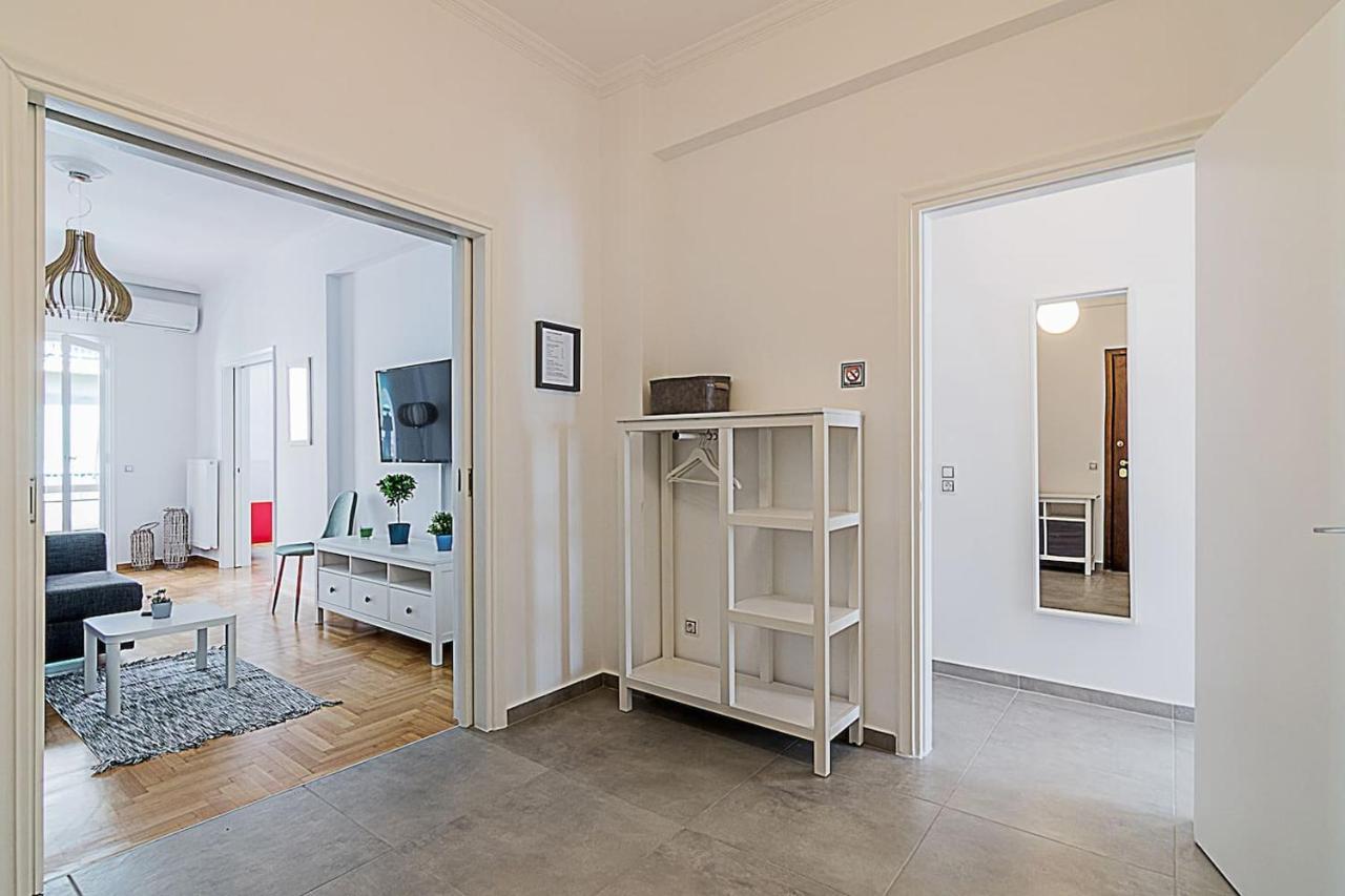 Spacious Two Bedroom Apartment In Central Location Athen Eksteriør bilde