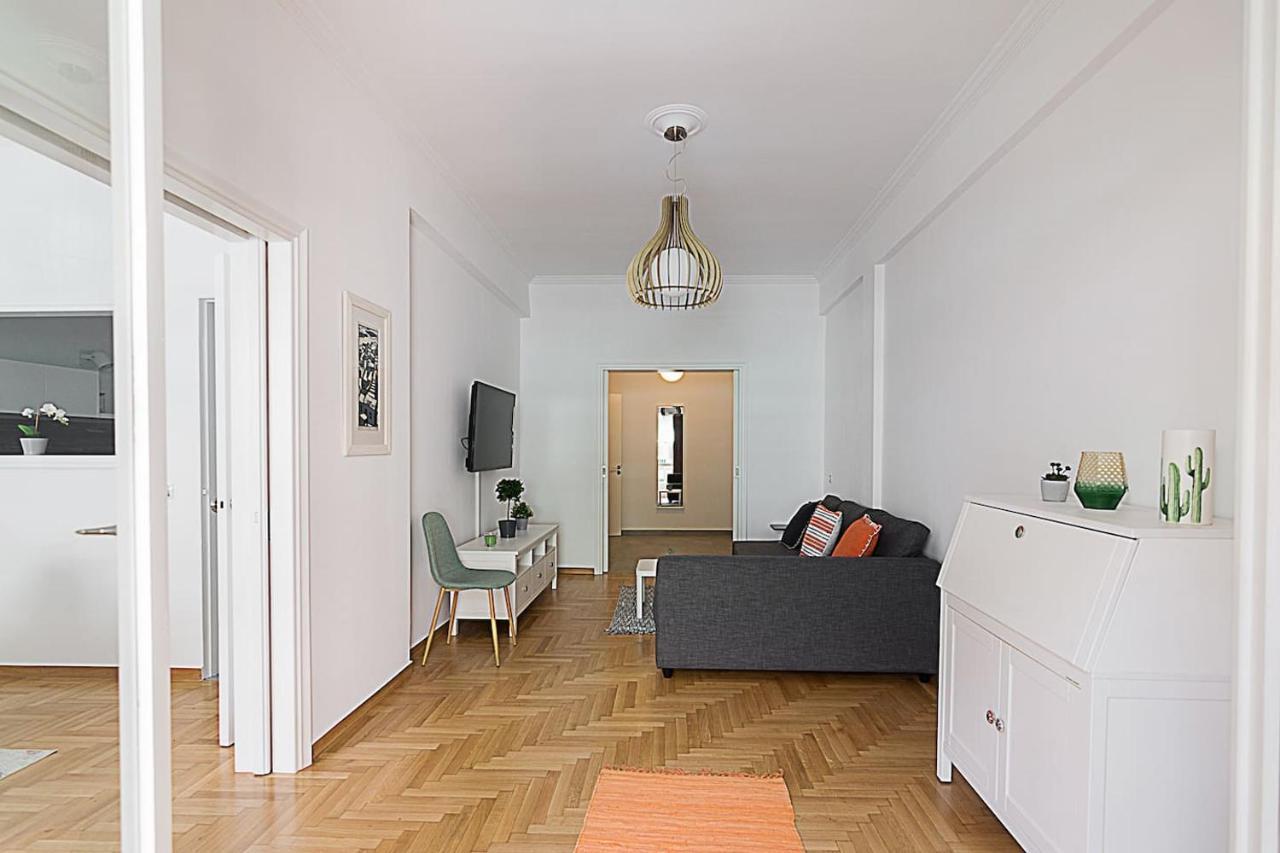 Spacious Two Bedroom Apartment In Central Location Athen Eksteriør bilde