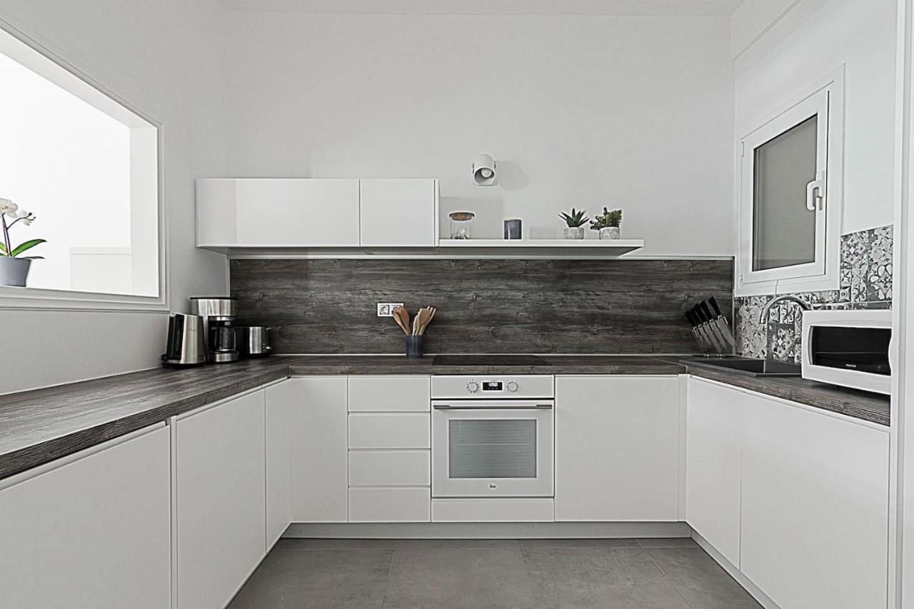Spacious Two Bedroom Apartment In Central Location Athen Eksteriør bilde