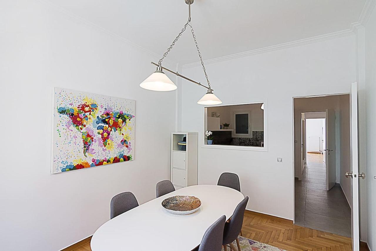 Spacious Two Bedroom Apartment In Central Location Athen Eksteriør bilde