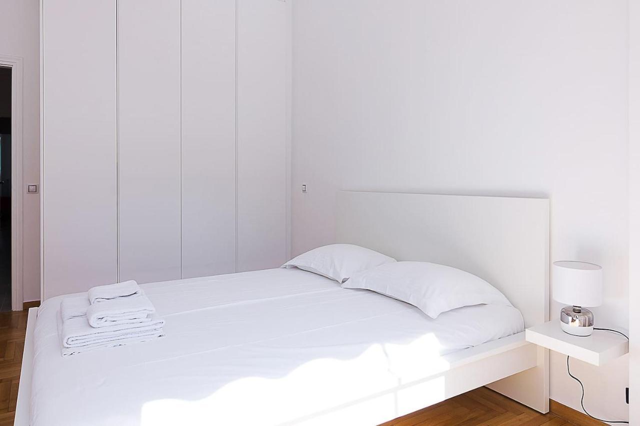 Spacious Two Bedroom Apartment In Central Location Athen Eksteriør bilde