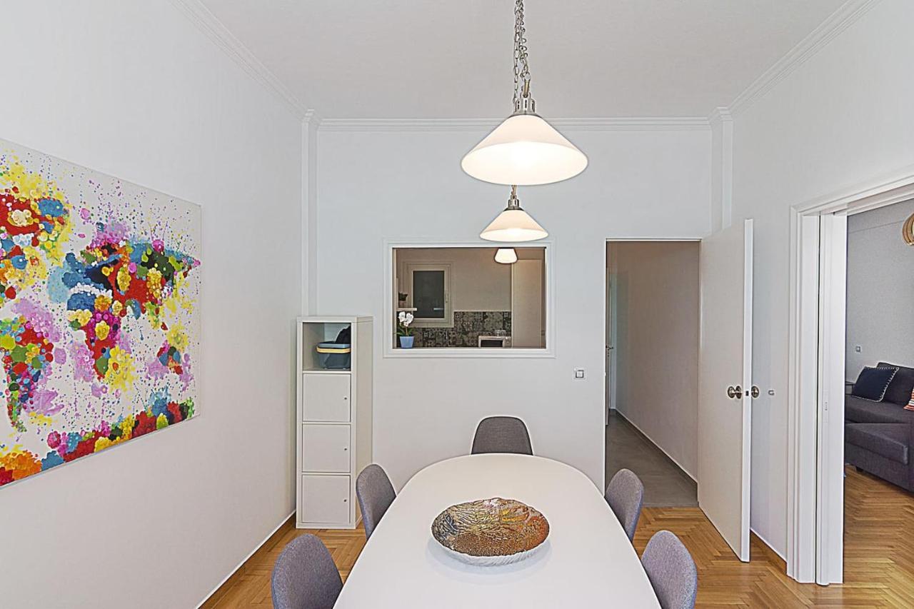Spacious Two Bedroom Apartment In Central Location Athen Eksteriør bilde