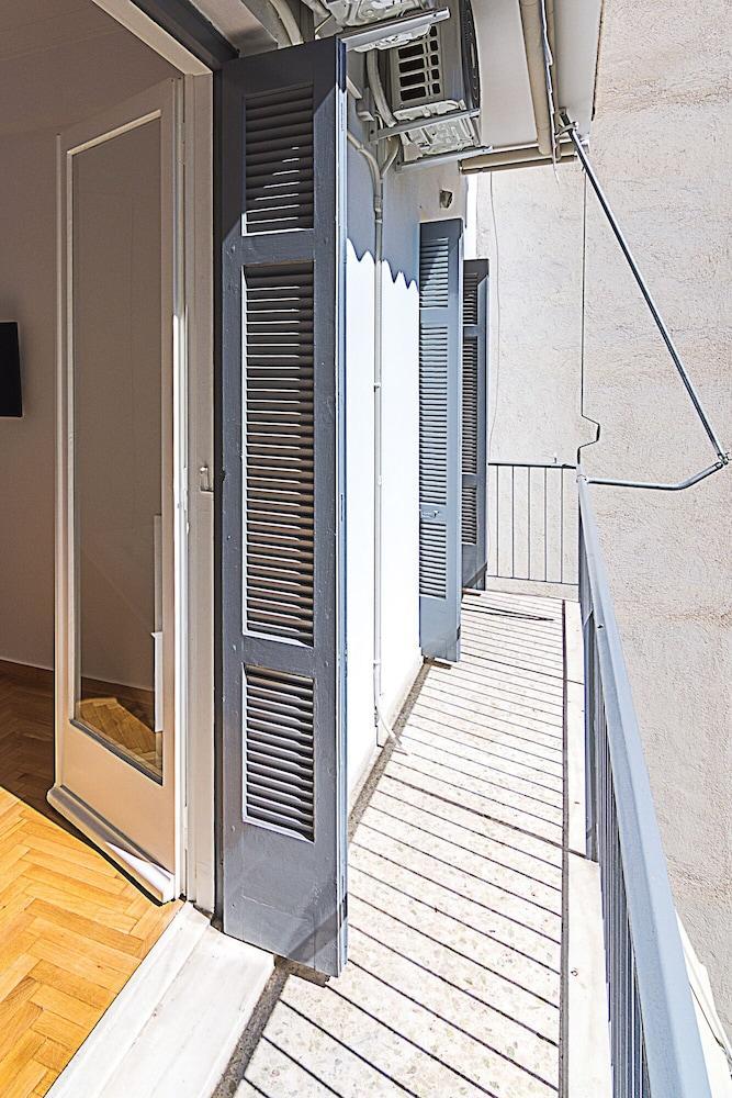 Spacious Two Bedroom Apartment In Central Location Athen Eksteriør bilde